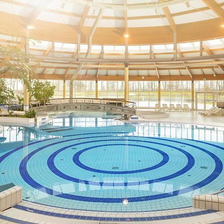 Ferienwohnung Mit Schwimmbadnutzung In Sellin - Haus Strandeck Fewo 14 Goehren  Esterno foto